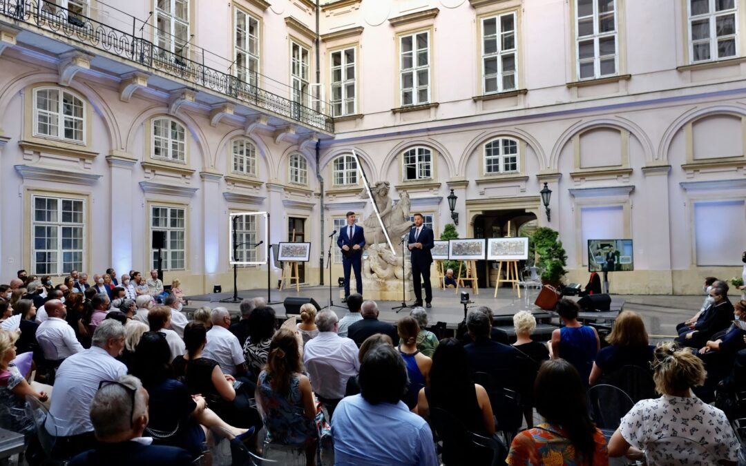 Mayor Vallo awarded the people who contributed to form a better city for everyone