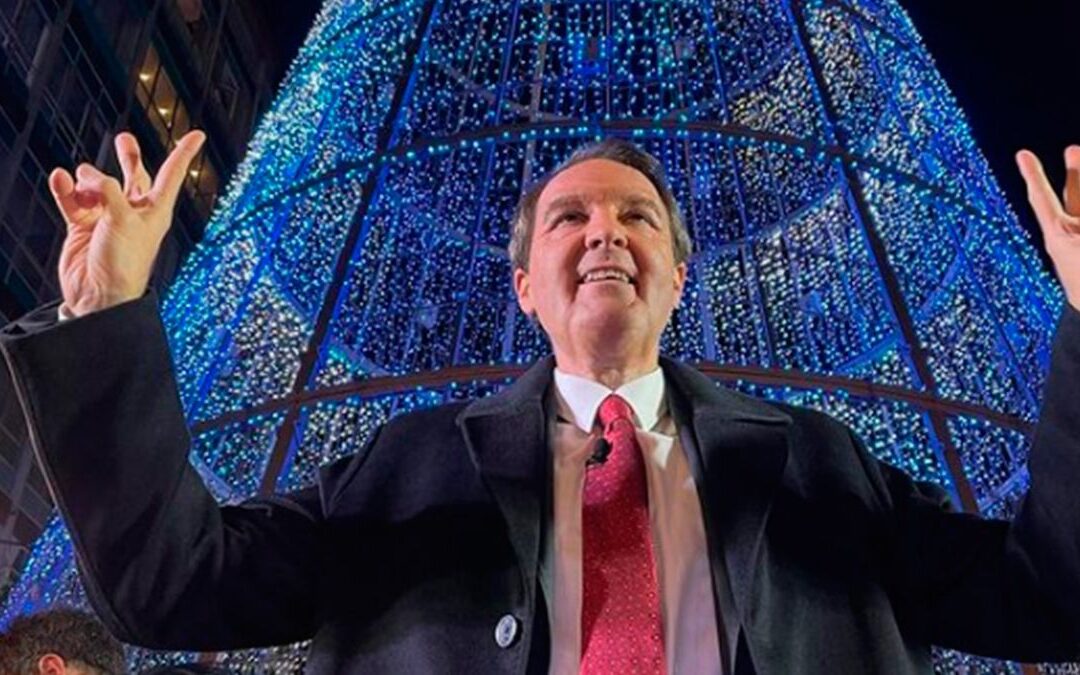 The king of Christmas lights, mayor Abel Caballero, welcomes Christmas season of 2021