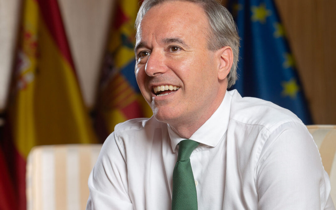 Mayor Azcón made Zaragoza’s public bus network 100% electric